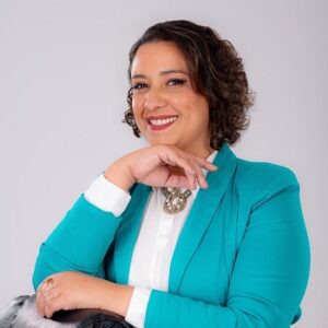 Célia Ribeiro Alves - palestrante no portal Sala Mestra em Comunicação Assertiva