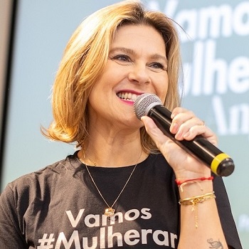 Nara Duarte Pinski - palestrante no portal Sala Mestra em Equidade de Gênero e Liderança Feminina